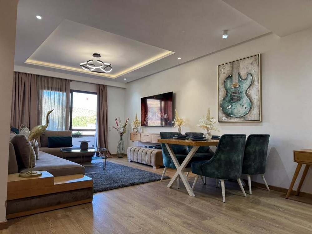 125 m² 2-bedroom apartment for sale